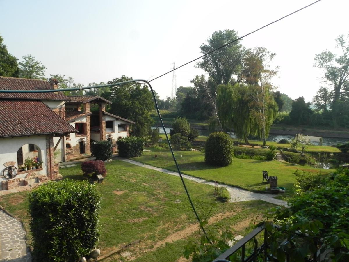 Agriturismo Cascina Poscallone Abbiategrasso Exterior foto