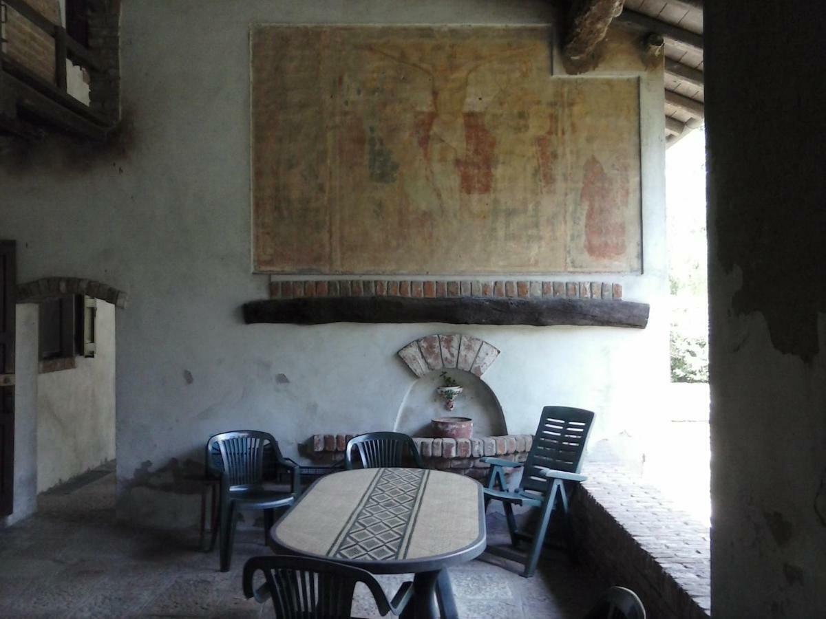 Agriturismo Cascina Poscallone Abbiategrasso Exterior foto