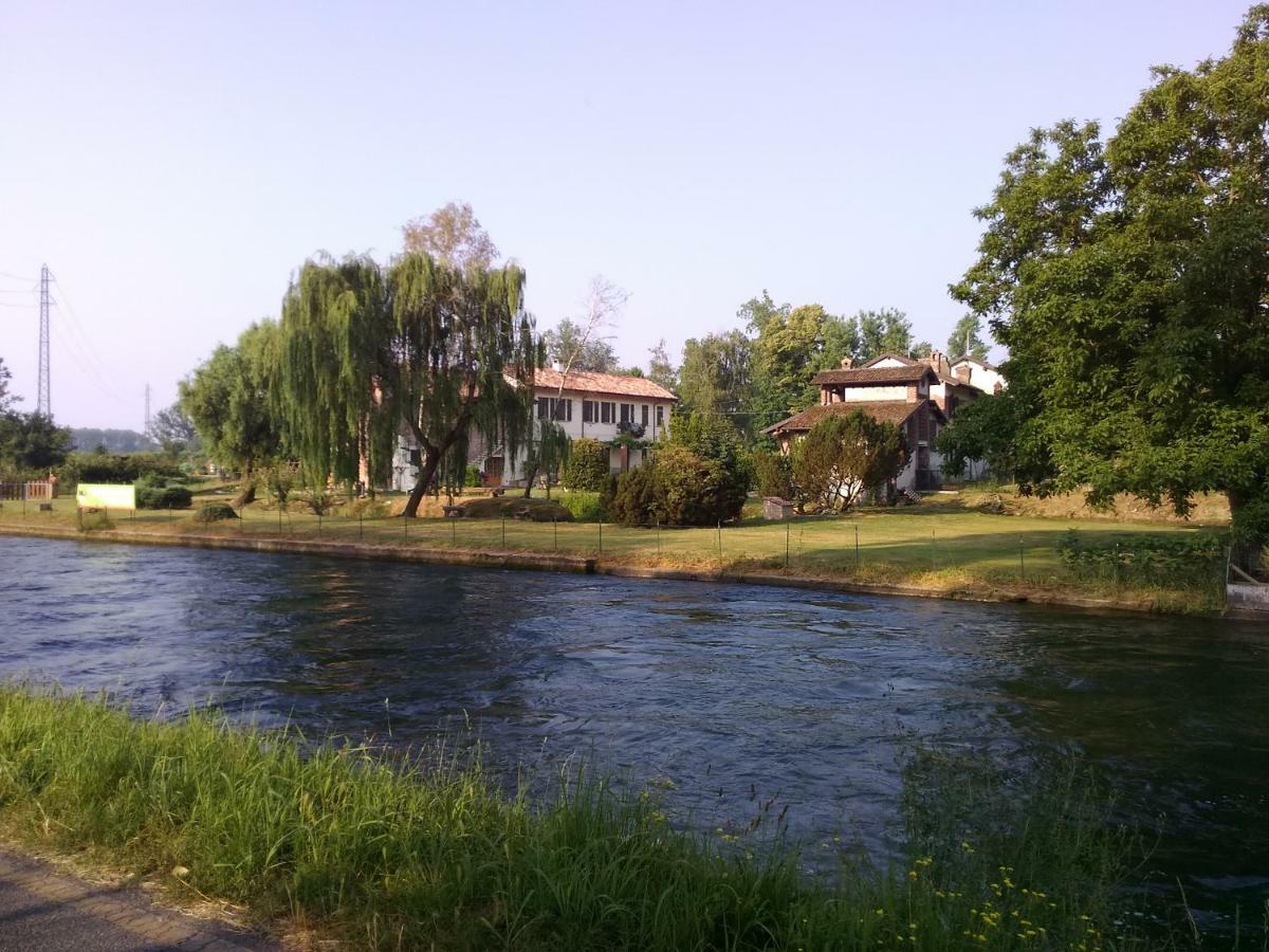 Agriturismo Cascina Poscallone Abbiategrasso Exterior foto